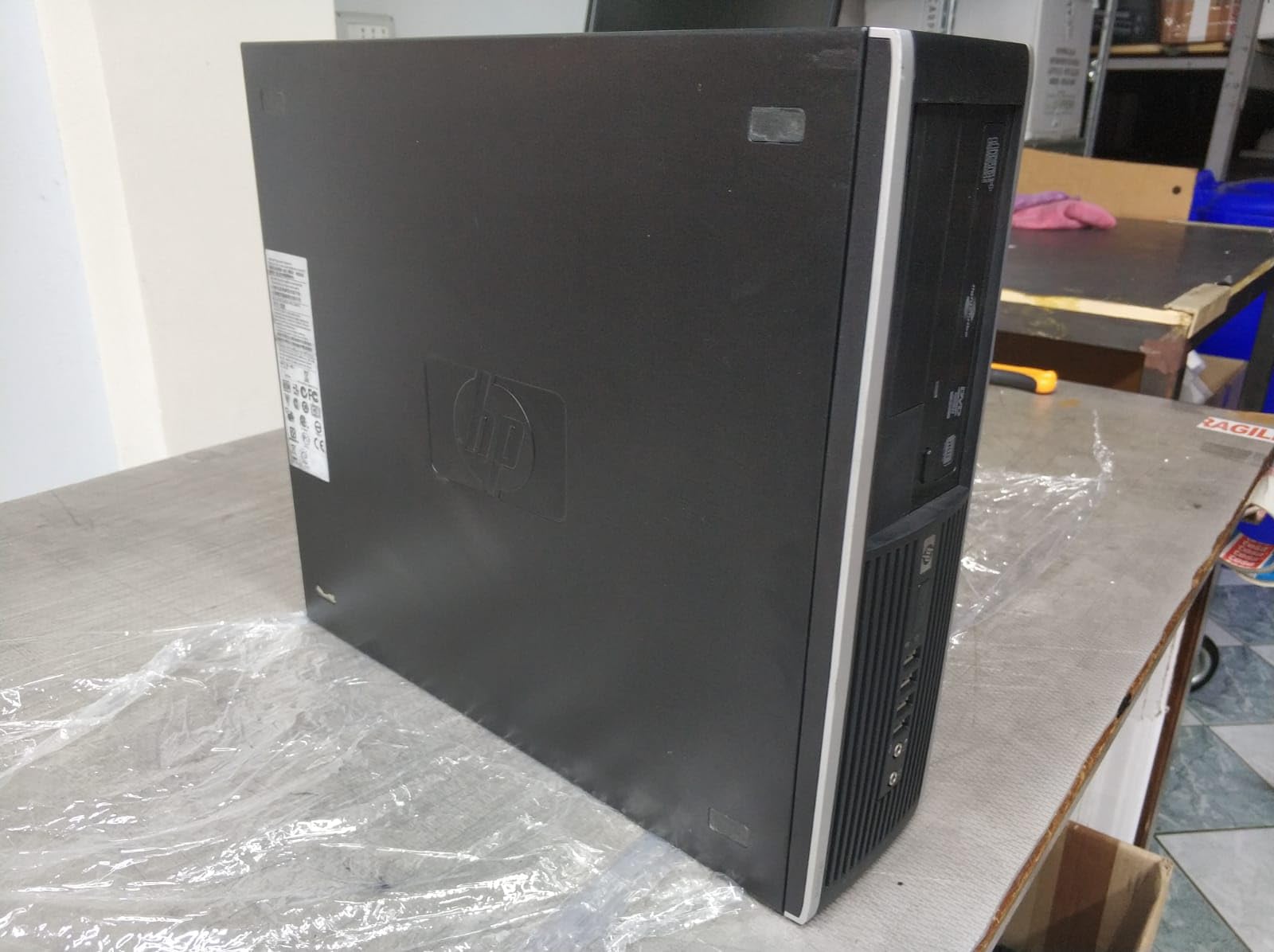 PC HP 8200 I5 3,1 Ghz 8GB 240GB SSD - Monitor + Tastiera Mouse - Dettaglio