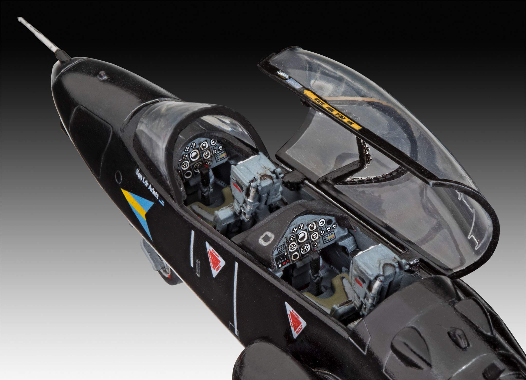 ドイツレベル 1/72 Bae ホーク T.1 レッドアロー プラモデル qqffhab Amazon | ドイツレベル 1/72 Bae ホーク T.1 レッドアロー