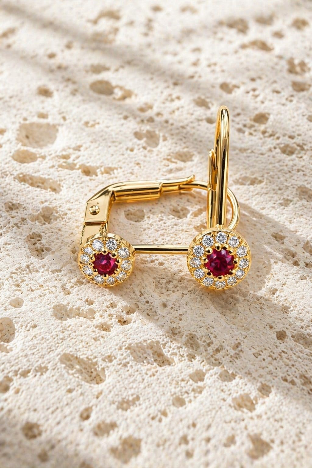RODIUM – 14 Karat (585) Goldohrring mit Zirkonia oder Stein, Gelbgold Frauen Mädchen