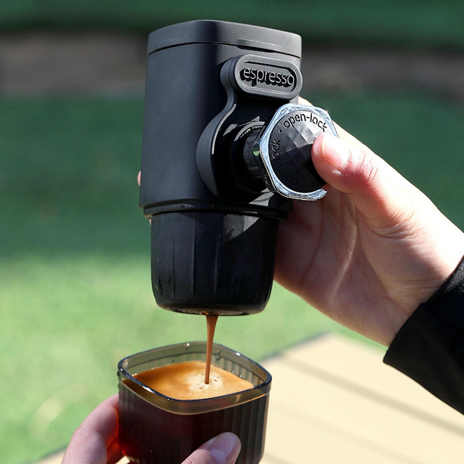 Drfeify Máquina de café Espresso Eléctrico Portátil, Cafetera de Viaje Portátil Operada Manualmente con Cápsula de café Molido para Acampar de Viajes, Senderismo, Oficina (BLACK)