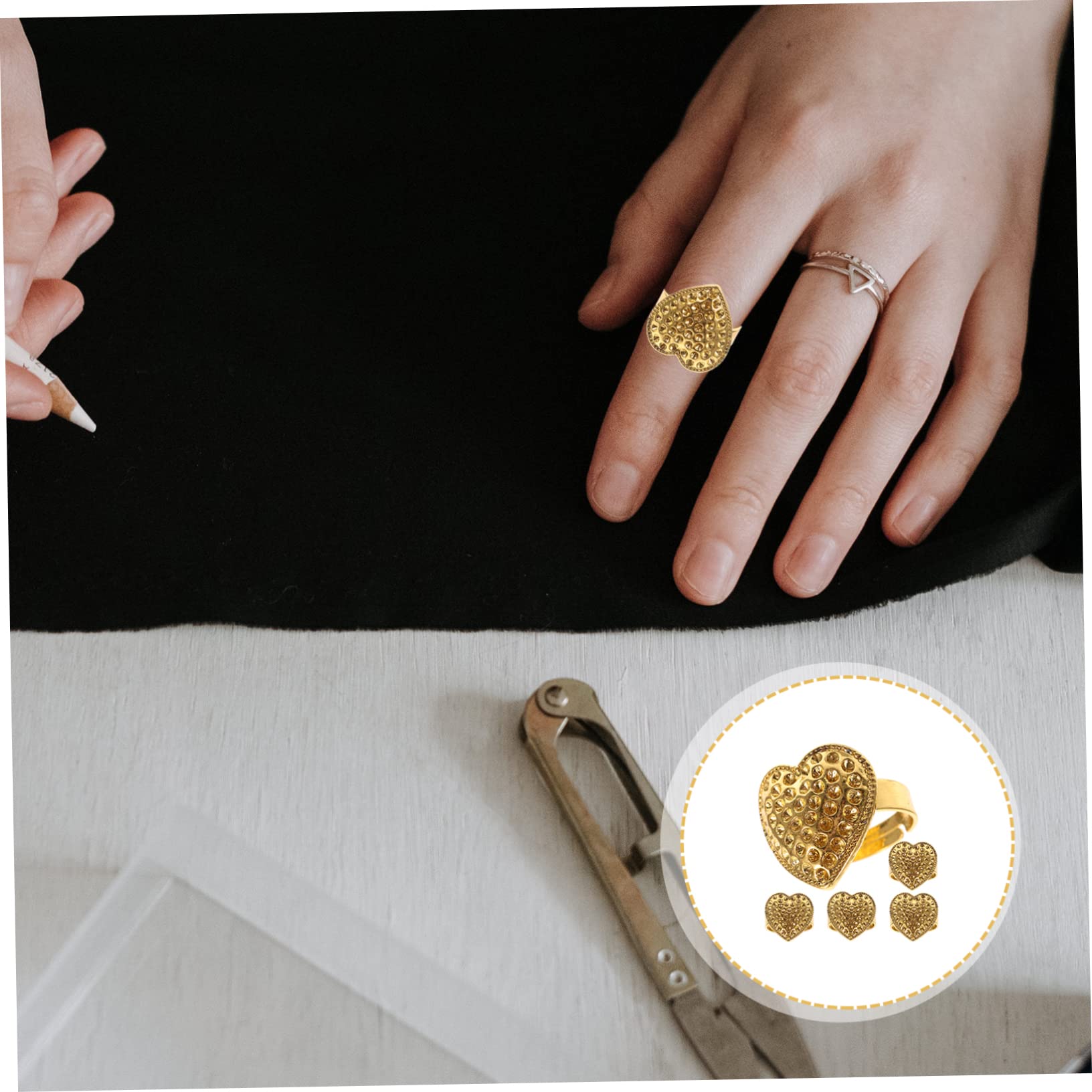 25stücke Handnäh-fingerhüte Einstellbare Thimble- Professionelle Nahtschutz Für -nähprojekte Leichte Und Tragbare Nähwerkzeuge Für Handarbeiten Für Sticken Und Quilten