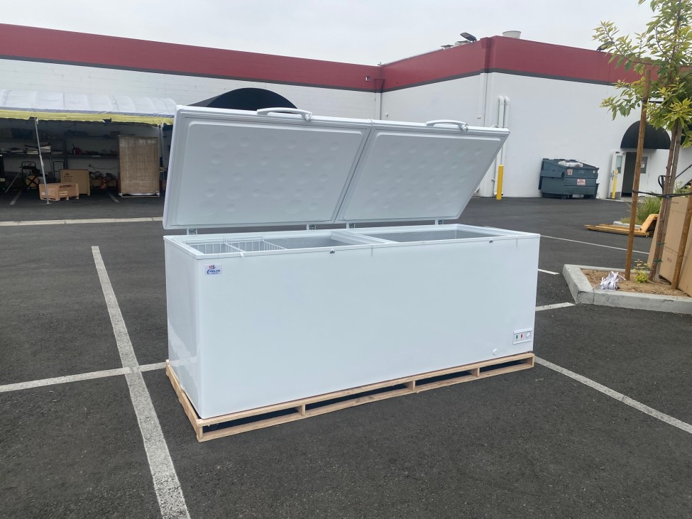 F,Tページ For a more period-correct setup, I replaced the 1996 Kyosho Lazer