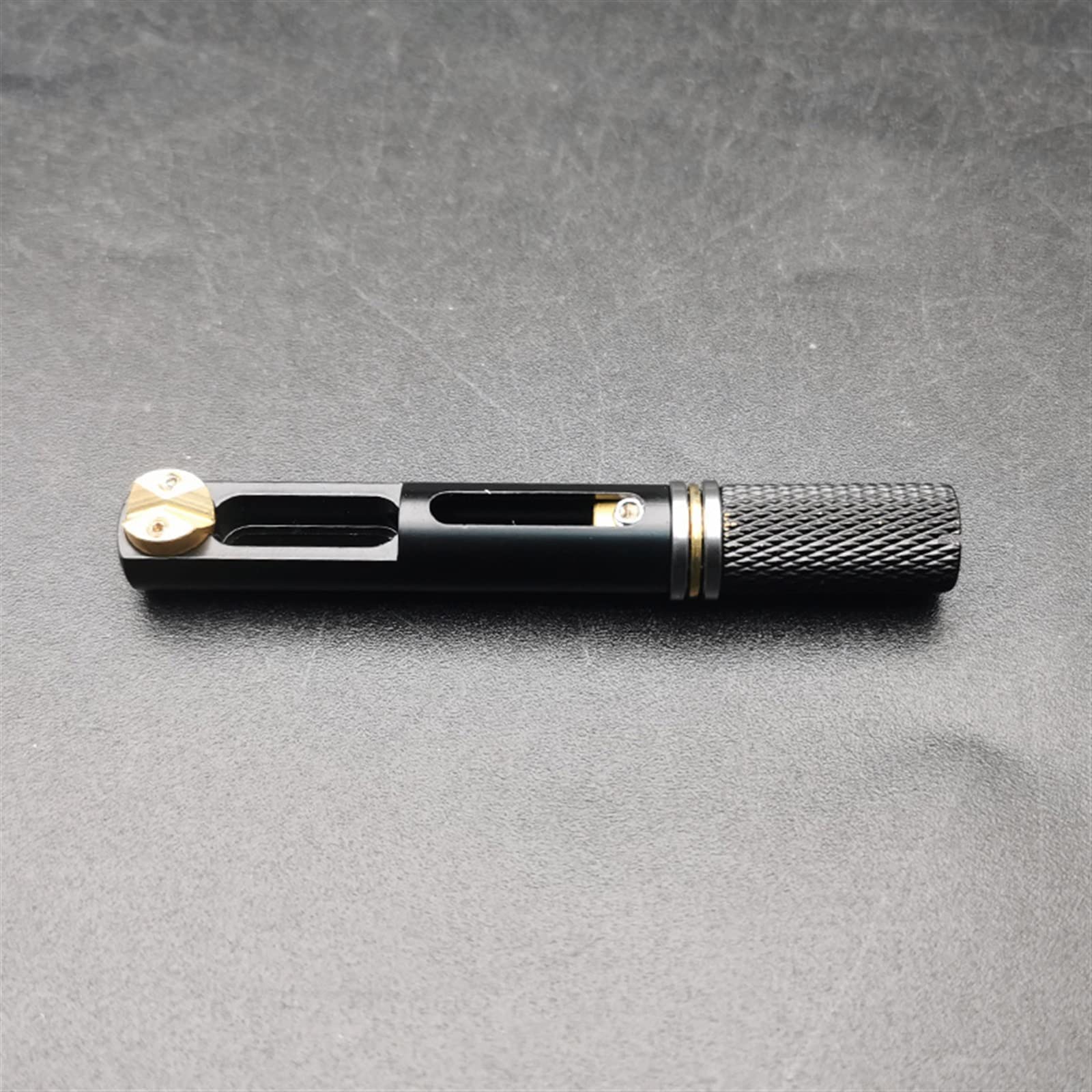 1 Zestaw Metalowy Mostek Do Gitary Elektrycznej Bez Głowy Z Kluczem Do Gitary Bezgłowej Mostek Gitarowy (Color : 01)