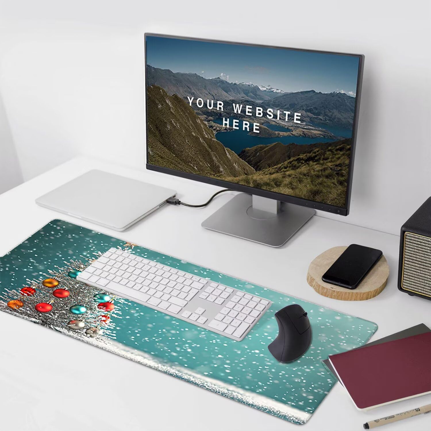 Podkładka pod mysz do gier XXL Mousepad 1600 x 800 mm, duża podkładka pod biurko z antypoślizgową gumową podstawą dla graczy, poprawia precyzję i szybkość (choinka zimą) X-143