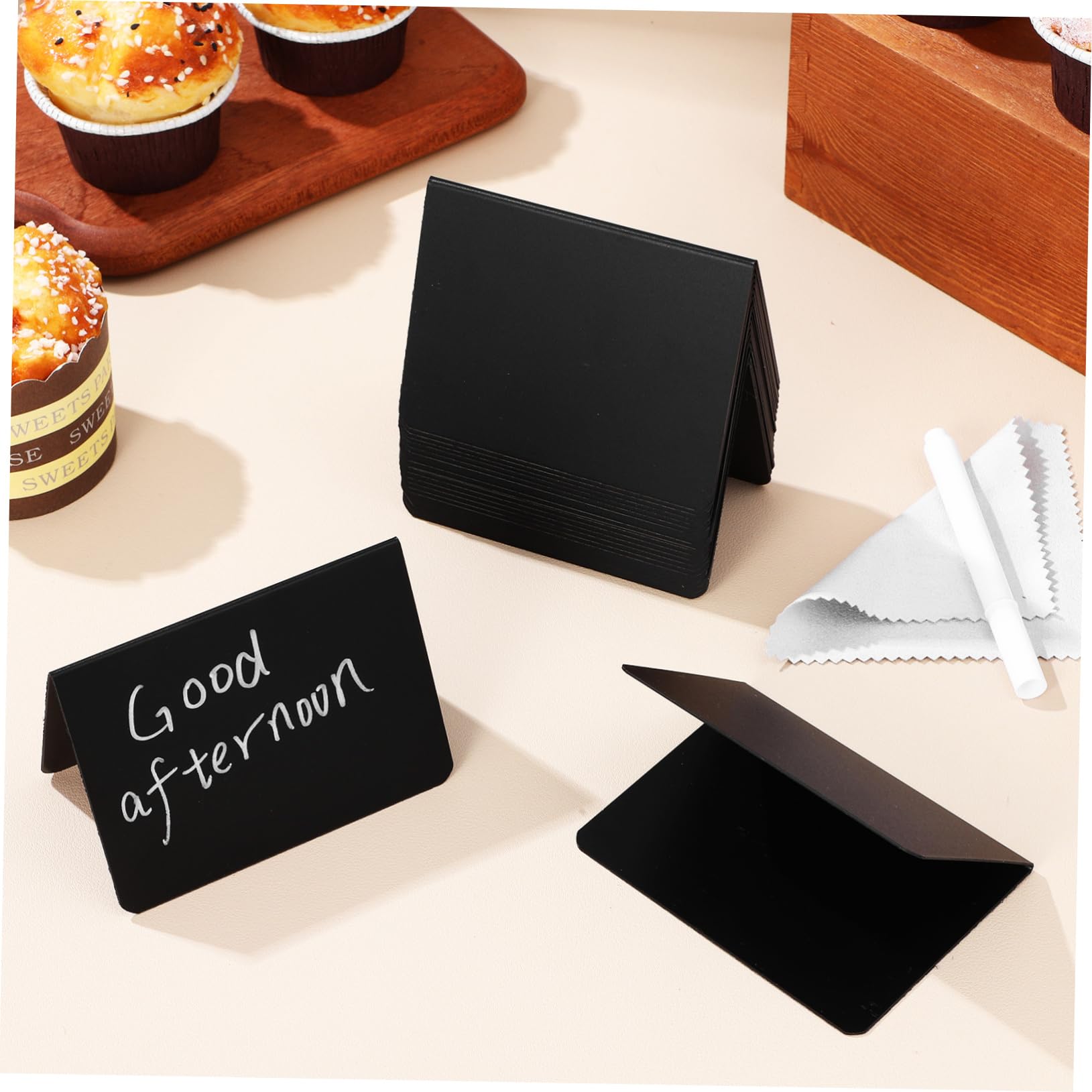 SHINEOFI 4 Sätze Blackboard + A-typ + Stift + Reinigungsstoff Tafel Mit Küchennotizen Tafelschild Für Den Tisch Tuch Mini-boards Tabletop-nachrichtentafel Essen Planke Plastik 20 Stück * 4