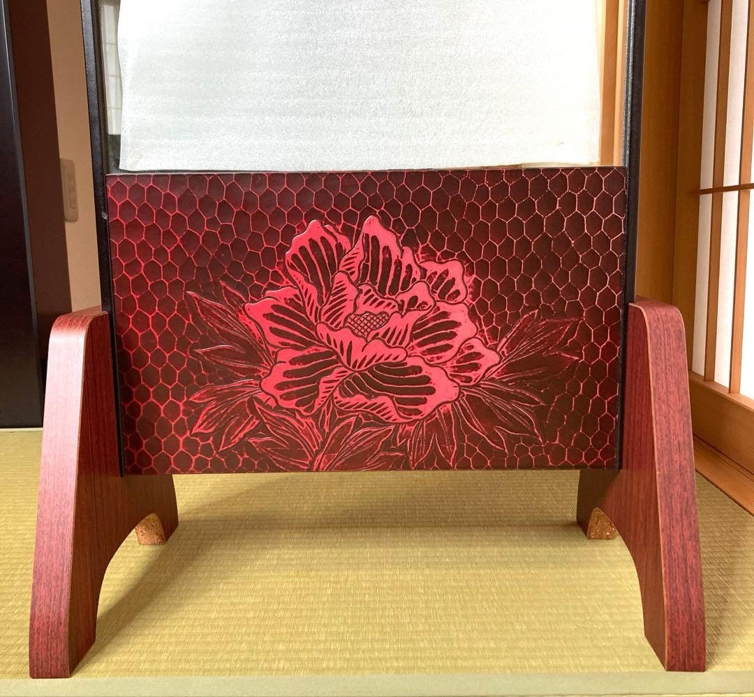 姿見/スタンドミラー　鎌倉彫　牡丹の彫り物 日本板硝子製ガラス　162cm高 Amazon.co.jp: 鎌倉彫 姿見 スタンドミラー 味わいのある牡丹花の