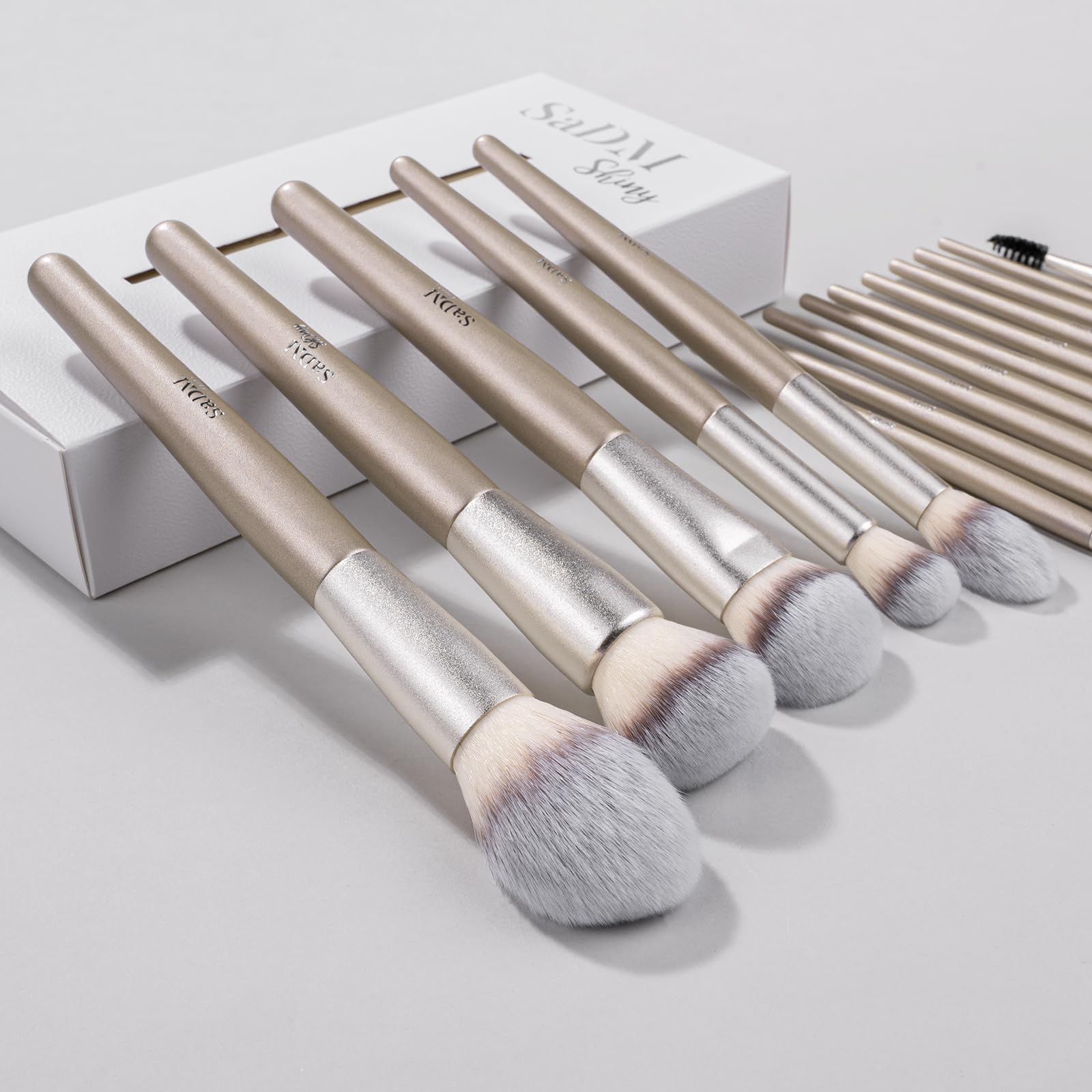 15-teiliges Make-up-Pinsel-Set, vegane Grundierung, Concealer, Rouge, Lidschatten, Eyeliner, Puder, Highlighter, Verblenden, Gesichtspinsel-Set