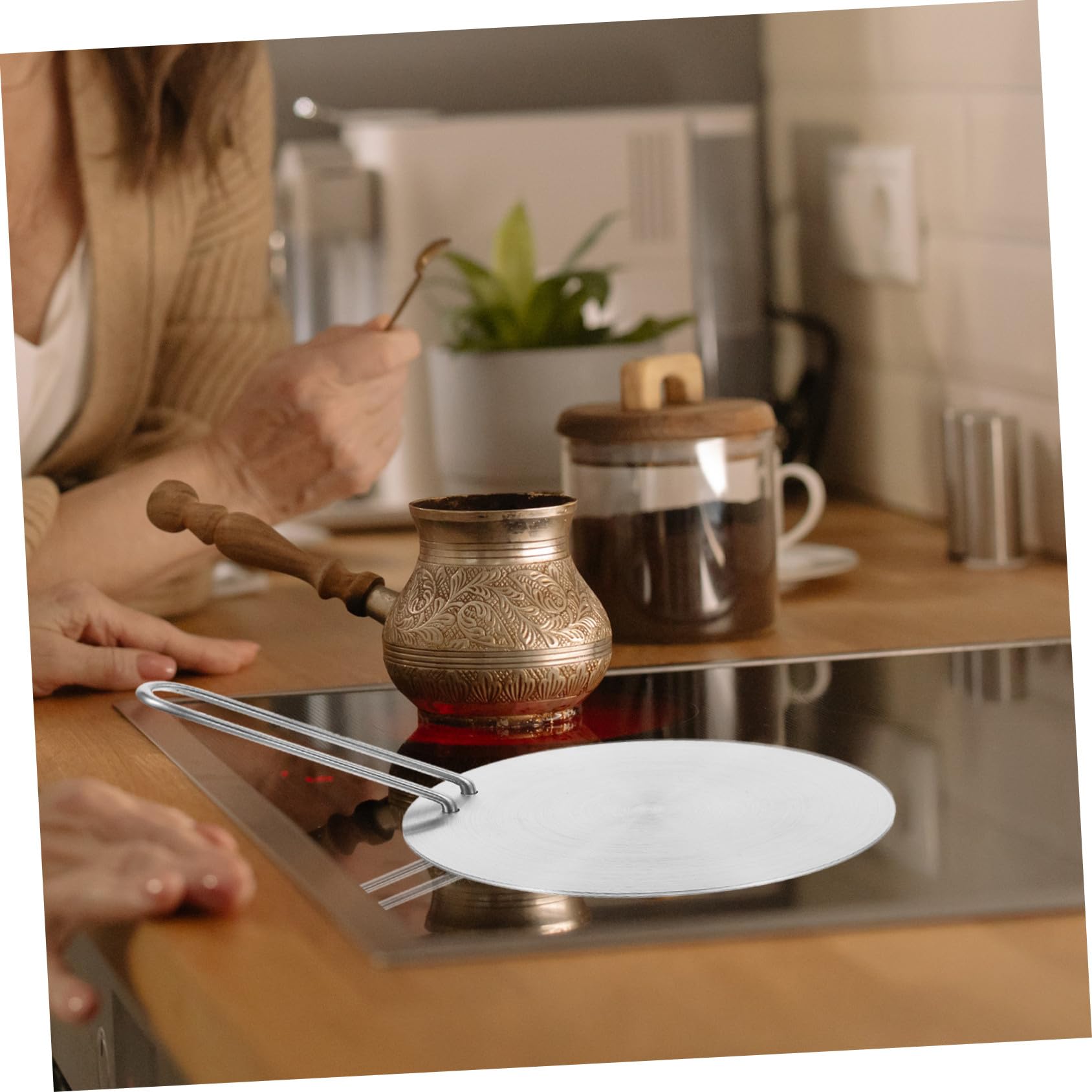 NOLITOY Difusor de Calor para Cocina Inducción 18 Cm de Acero Inoxidable Mango Desmontable, Placa Adaptadora Metálica para Estufa Vitrocerámica y Utensilios Variados, Distribución