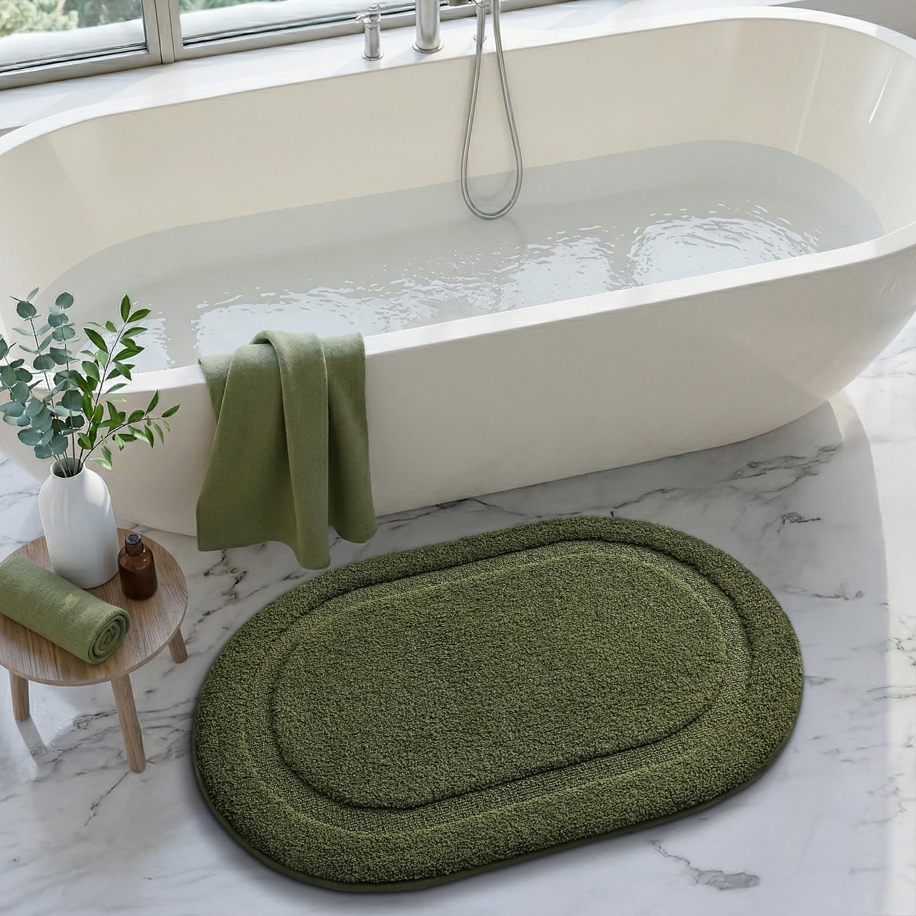 Color&Geometry Oval Green Bathroom Rugs 32x20, Extra Soft Absorbent Microfiber Bath Rugs, Non-Slip Bathroom mat, Washable Plush Bath Mats for Bathroom, Shower, Bathtub, Laundry, Green