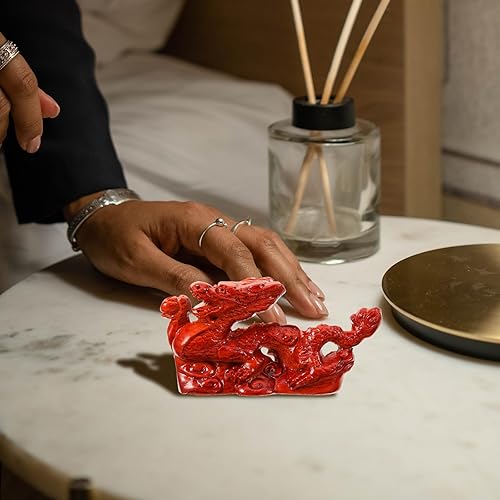 Miniatura 3 de PRETYZOOM Estatua de dragón chino de madera, 4.7 in, figura de madera roja, escultura de mascota del zodiaco, 2024, año del dragón, decoración para