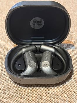 ZENCHORD 1 AI議事録イヤホン Makuake史上No.1 AI議事録イヤホン『Zenchord 1』が、2025年10月16日