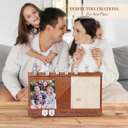 Miniatura 7 de Caja de recuerdo de aniversario con estatua familiar, marco de madera para almacenamiento de recuerdos preciados, regalos de aniversario o boda para
