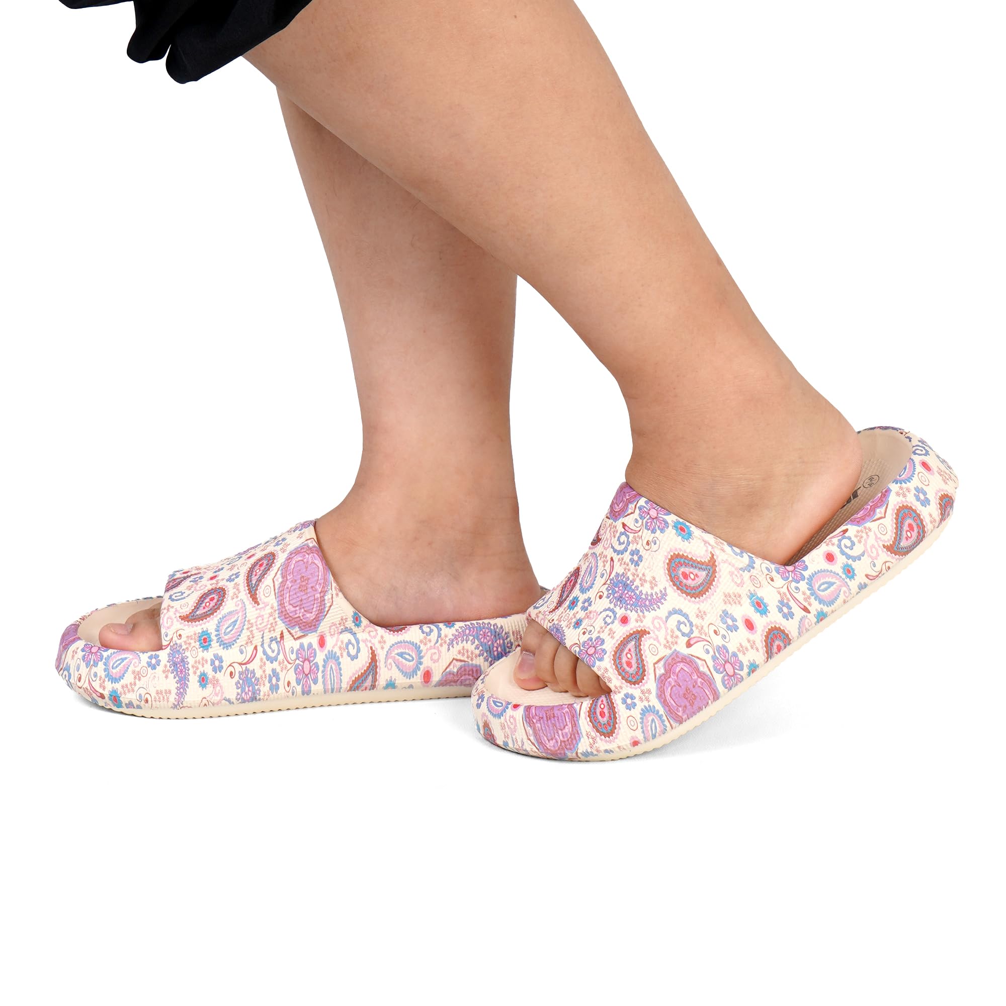 Badeschuhe Damen Schlappen Duschschuhe Hausschuhe Pantoffeln Flach Badeschlappen Weit Sommerschuhe Sandalen Frauen Slipper Pantoletten