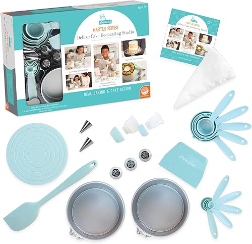 MindWare Playful Chef Kit de decoración de pasteles para niños - Incluye moldes, bolsas de pastelería reutilizables, plantillas, recetas y más