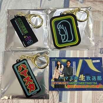 齋藤飛鳥 アクリルデカキーホルダー 71RbNDrQwjL._UF350,350_QL50_.jpg