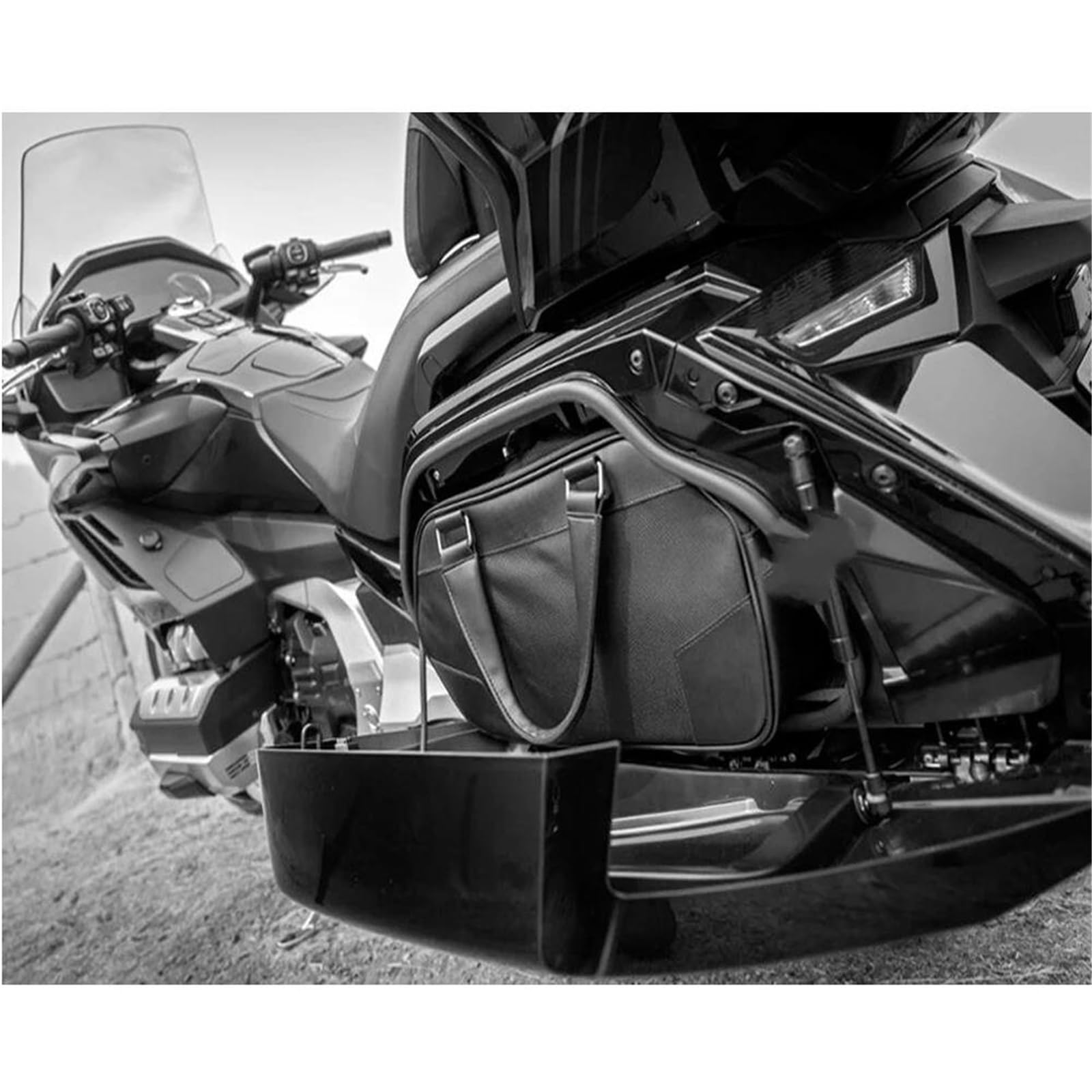 Accessori Moto Set Rivestimenti Laterali Per Bagagliaio Posteriore Sinistro Destro Per GoldWing GL1800 2018 2019 2020(1PCS)