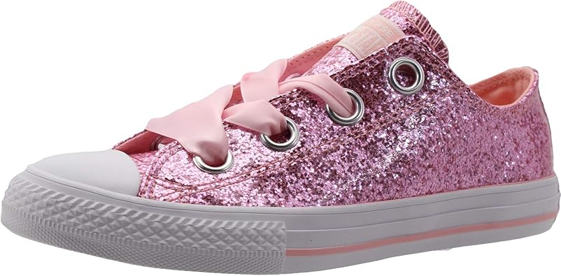 white eyelet converse