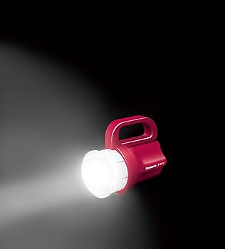 Amazon.co.jp: パナソニック LED懐中電灯 電池がどれでもライト レッド
