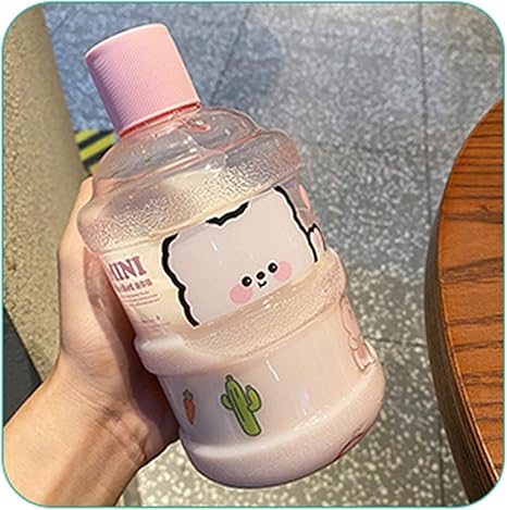 Amazon ウォーターカップ 630mlカワイイベアウォーターボトルかわいいミニバケツプラスチックボトル屋外スポーツドリンク水ボトルポータブル大容量カップ Farbe Pink Kapazitat 401 500ml タンブラーグラス オンライン通販
