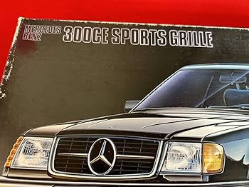 メルセデス　ベンツ　300CE  W124 フジミ　1/24  確認用 Amazon.co.jp: フジミ 1/24 メルセデス ベンツ 300CE スポーツ