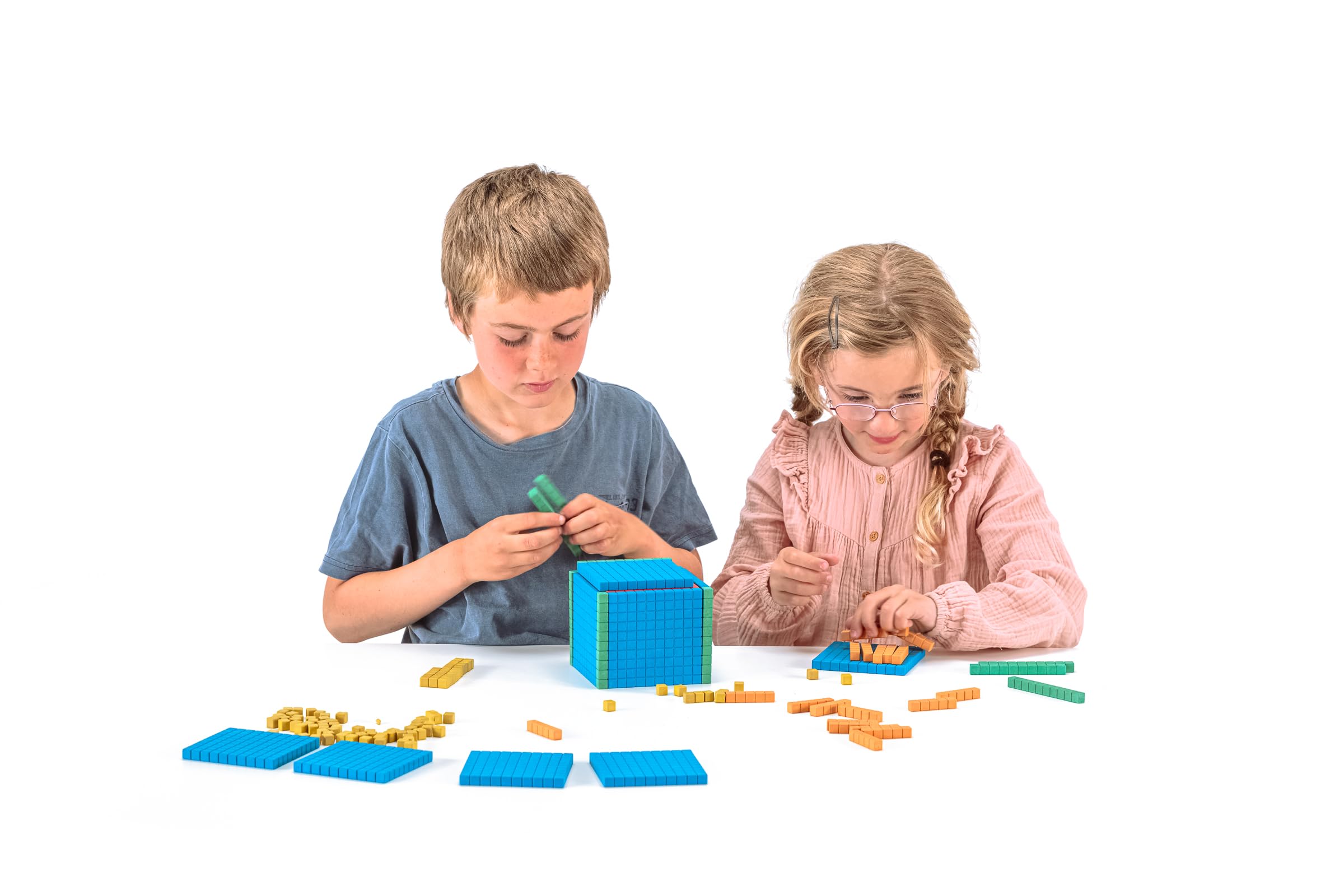 WISSNER® AKTIV lernen - Ensemble de calcul décimal coloré, 121 pièces, en boîte Carton - RE-Wood®