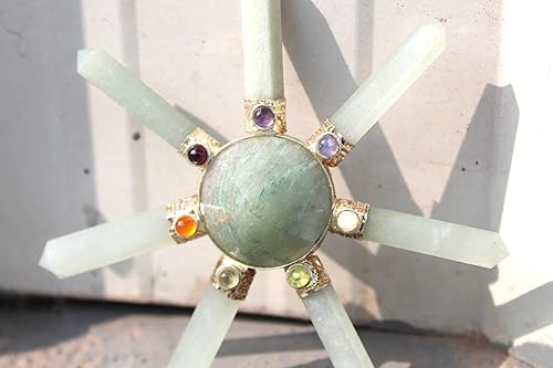 Miniatura 3 de Jet Green Aventurina 7 Point Chakra Pirámide Generador