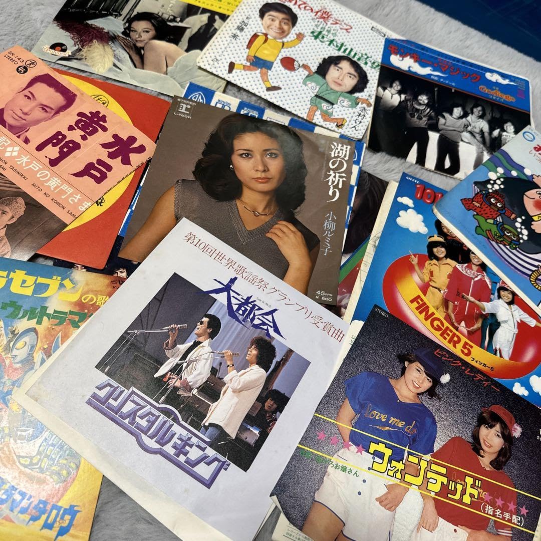 Amazon.co.jp: 昭和レコード77枚セット 昭和アイドル、歌謡曲