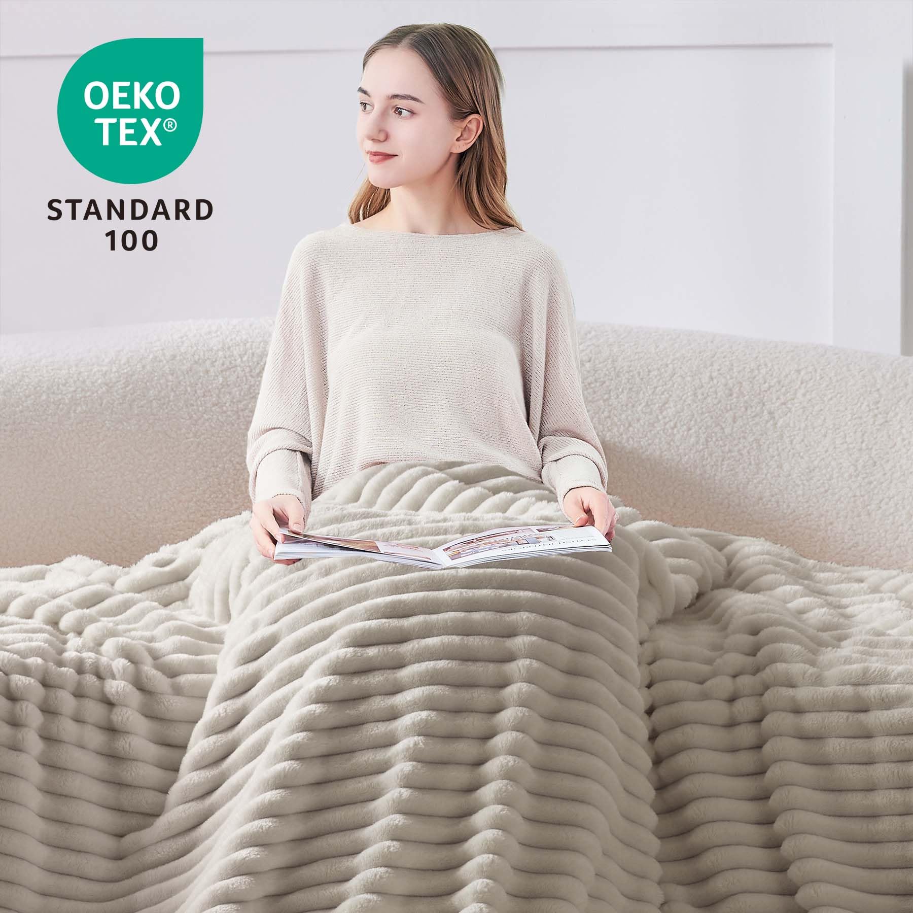 BEDELITE Coperta Pile Divano Singolo - Plaid Morbida Invernale per il Letto, Beige 150x200 cm