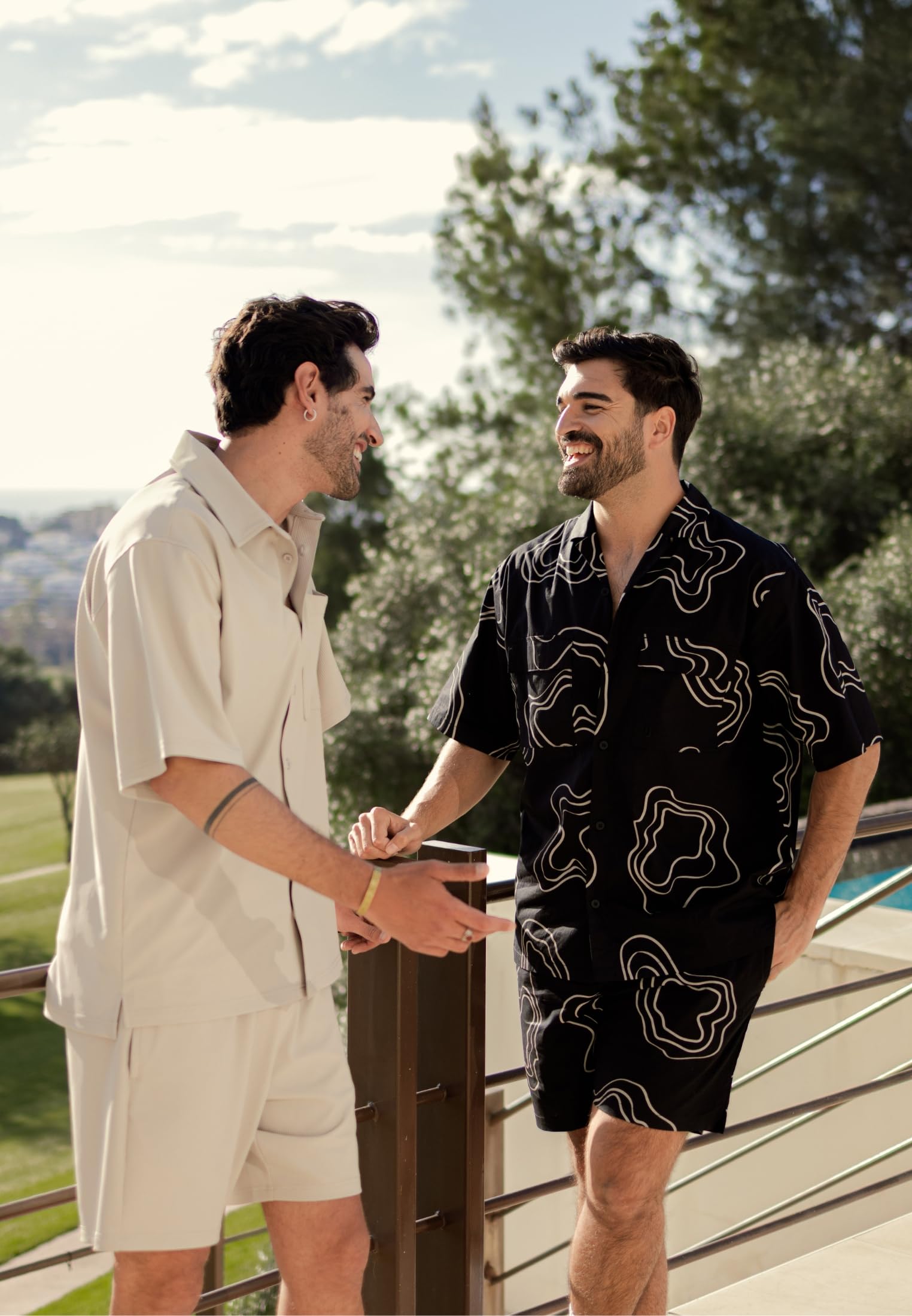 Johnny Urban Camicia a Maniche Corte Uomo - Spencer - Camicia Oversize con Stampa - Casual Shirt per Estate, Spiaggia, Festival - 100% Cotone - Abbigliamento Leggero e Sportivo