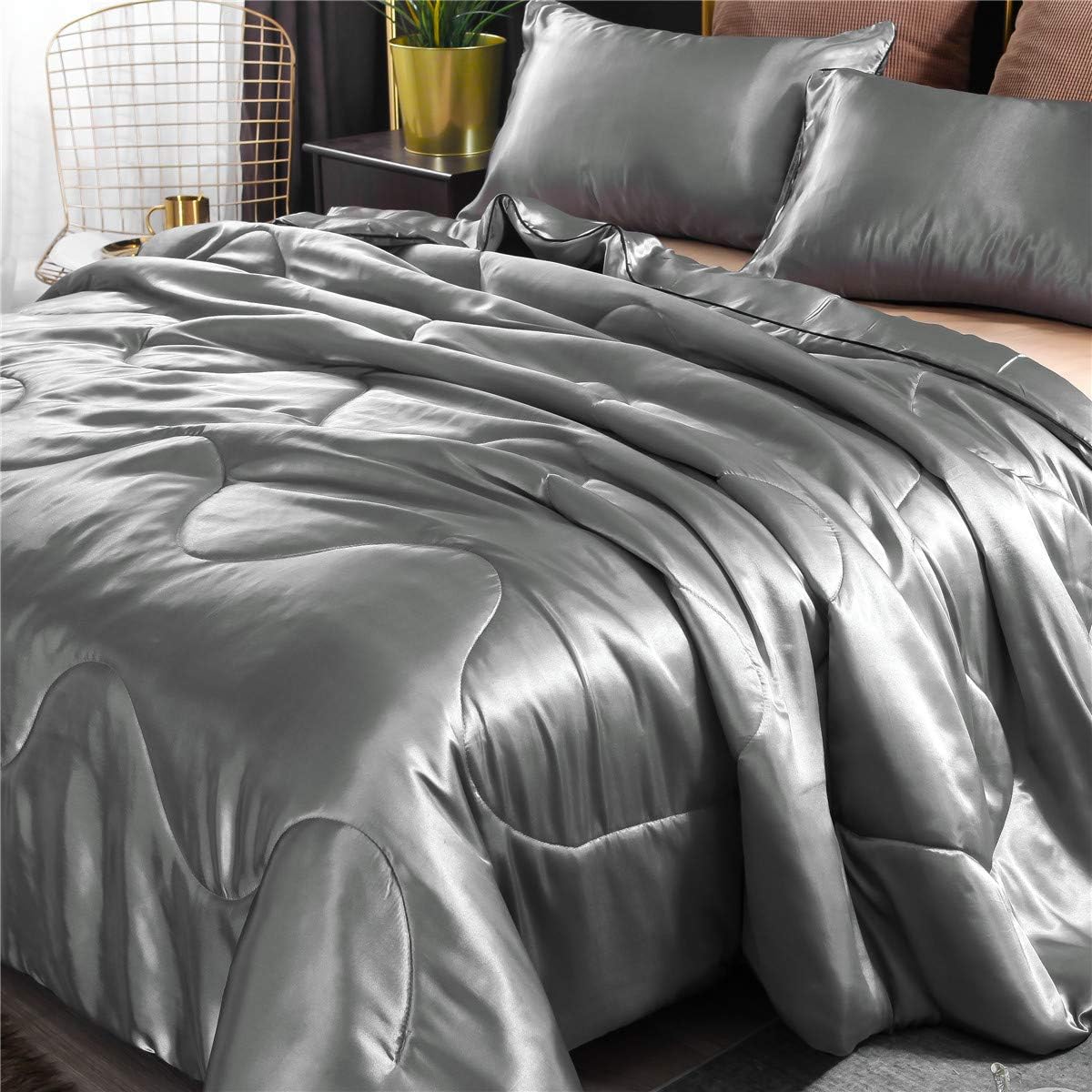 NTBED Silky Satin Comforter Set Queen Silver, Luxury Soft Microfiber Bedding Lightweight Sexy Wave Quilted Blanket Set with 2 Pillow Covers for Summer Spring Autumn