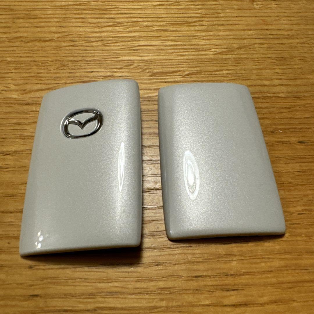 新品未使用MAZDAマツダ純正キーシェル　ロジウムホワイトプレミアムM マツダ MAZDA セレクティブキーシェル ロジウムホワイト