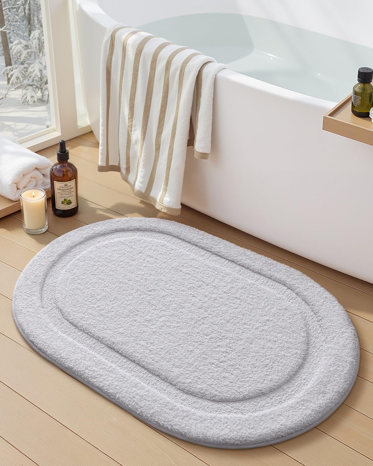 Color&Geometry Oval White Bathroom Rugs 32x20, Extra Soft Absorbent Microfiber Bath Rugs, Non-Slip Bathroom mat, Washable Plush Bath Mats for Bathroom