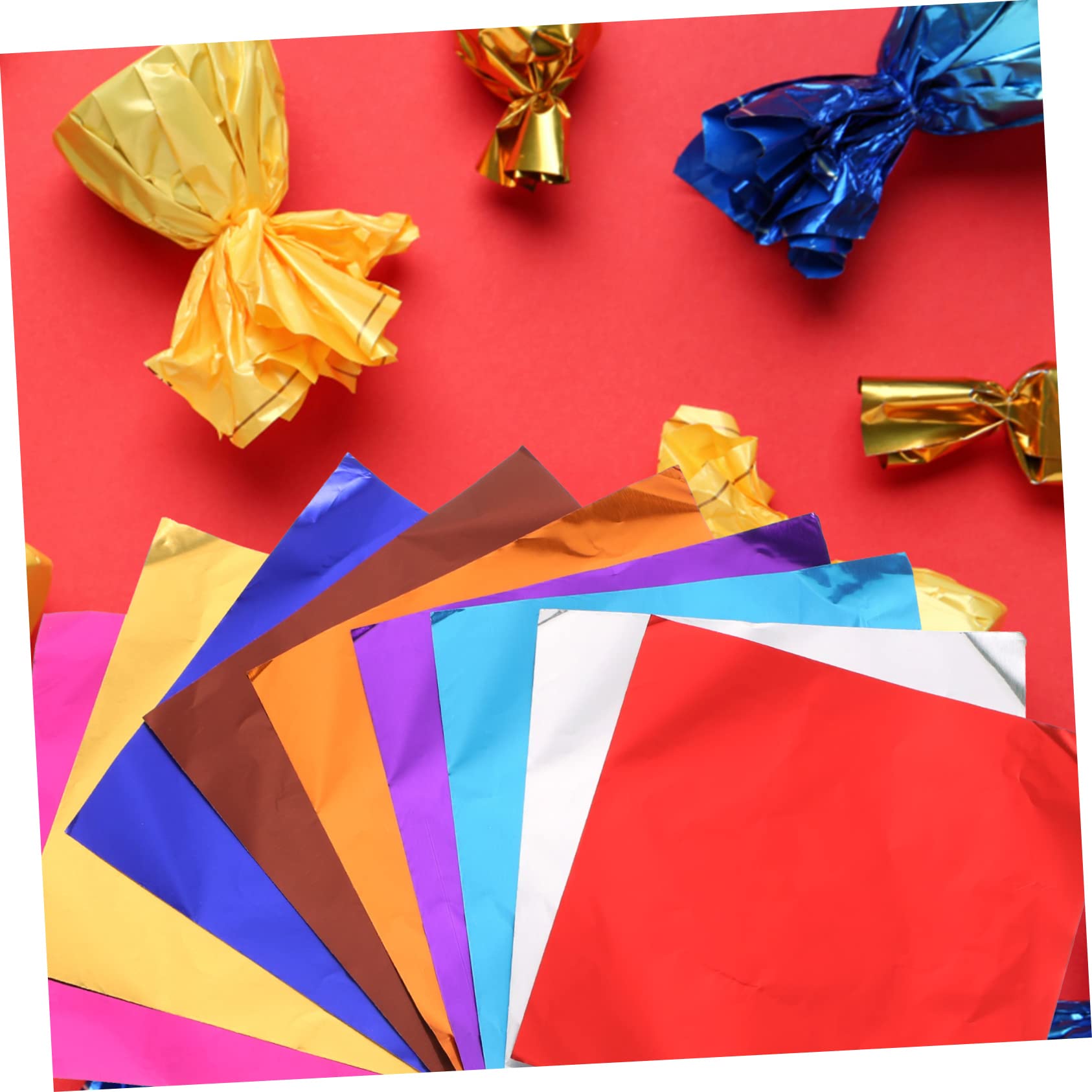 GLEAVI 2sets Tin Foil Candy Wrappers Food Grade Wrapping for Chocolates Caramels and DIY Treats Easy to Use for Party Favors Fun Decorating 200pcs*2