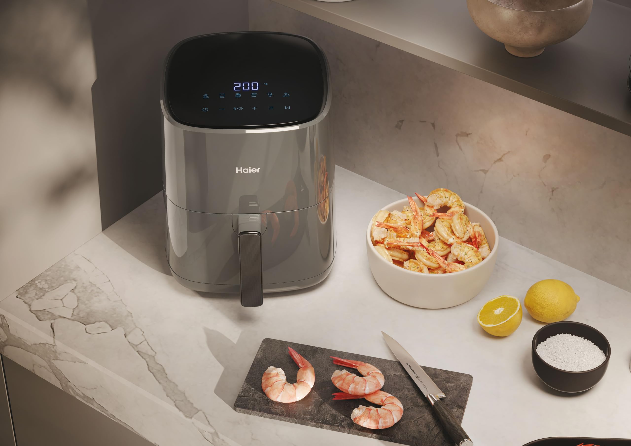 HAIER Freidora de Aire sin Aceite de 5L, Pantalla Táctil, 6 en 1, Air Fryer, Hornear, Asar, Parilla, Deshidratar, Descongelar, para 4 Personas