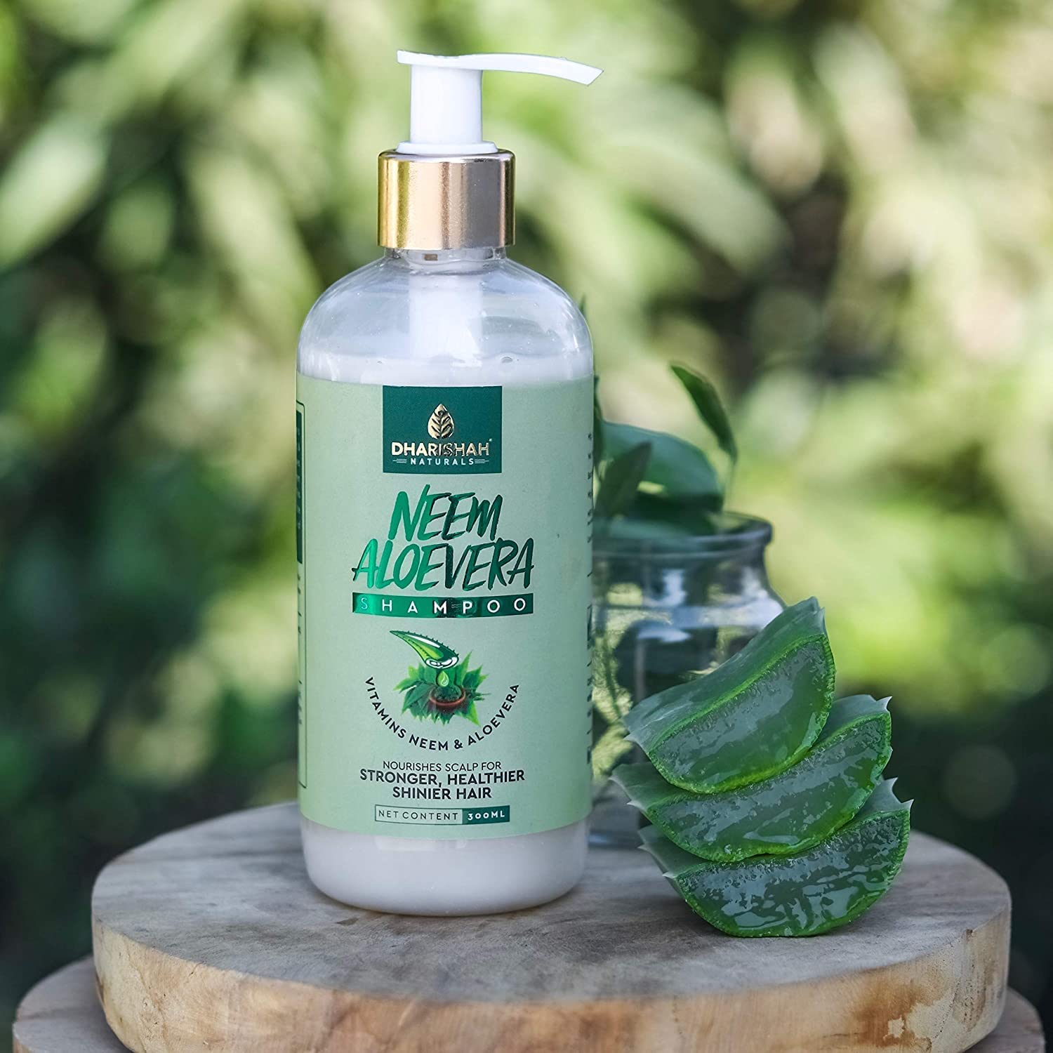 QURA Ayurveda Neem Aloevera szampon na porost włosów, ajurwedyjski szampon przeciwłupieżowy i oczyszczający skórę głowy, 300 ml (1 szt.)