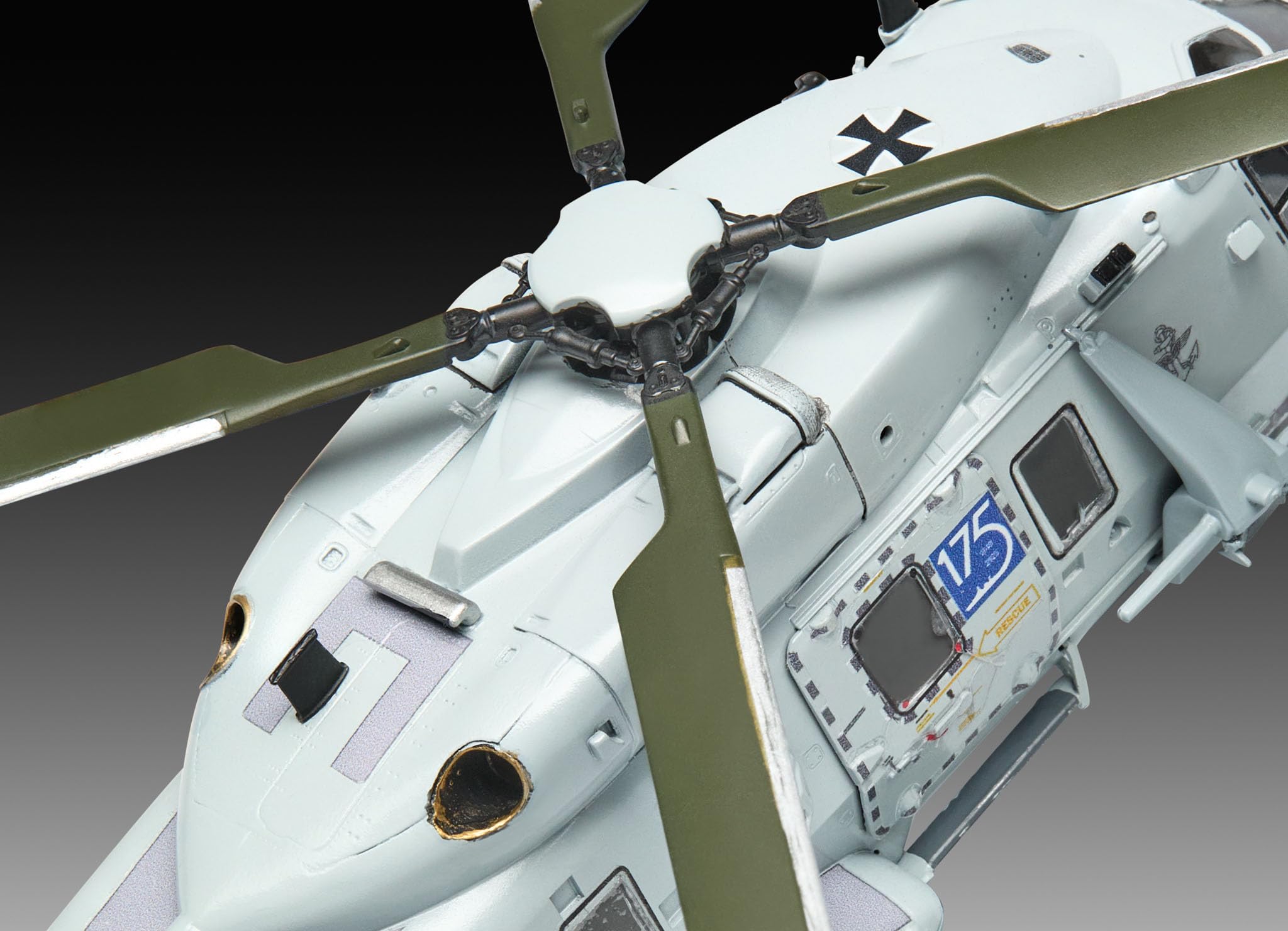 Amazon | ドイツレベル 1/72 NH90 NFH Navy プラモデル 03784