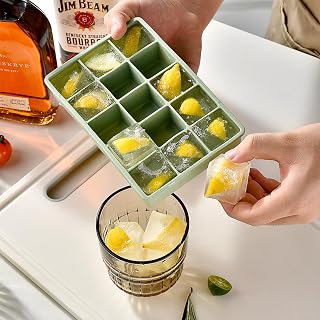 1pc Silicone ice cube mold - Easy-release ice tray for making perfect homemade ice cubes, suitable for various beverages.