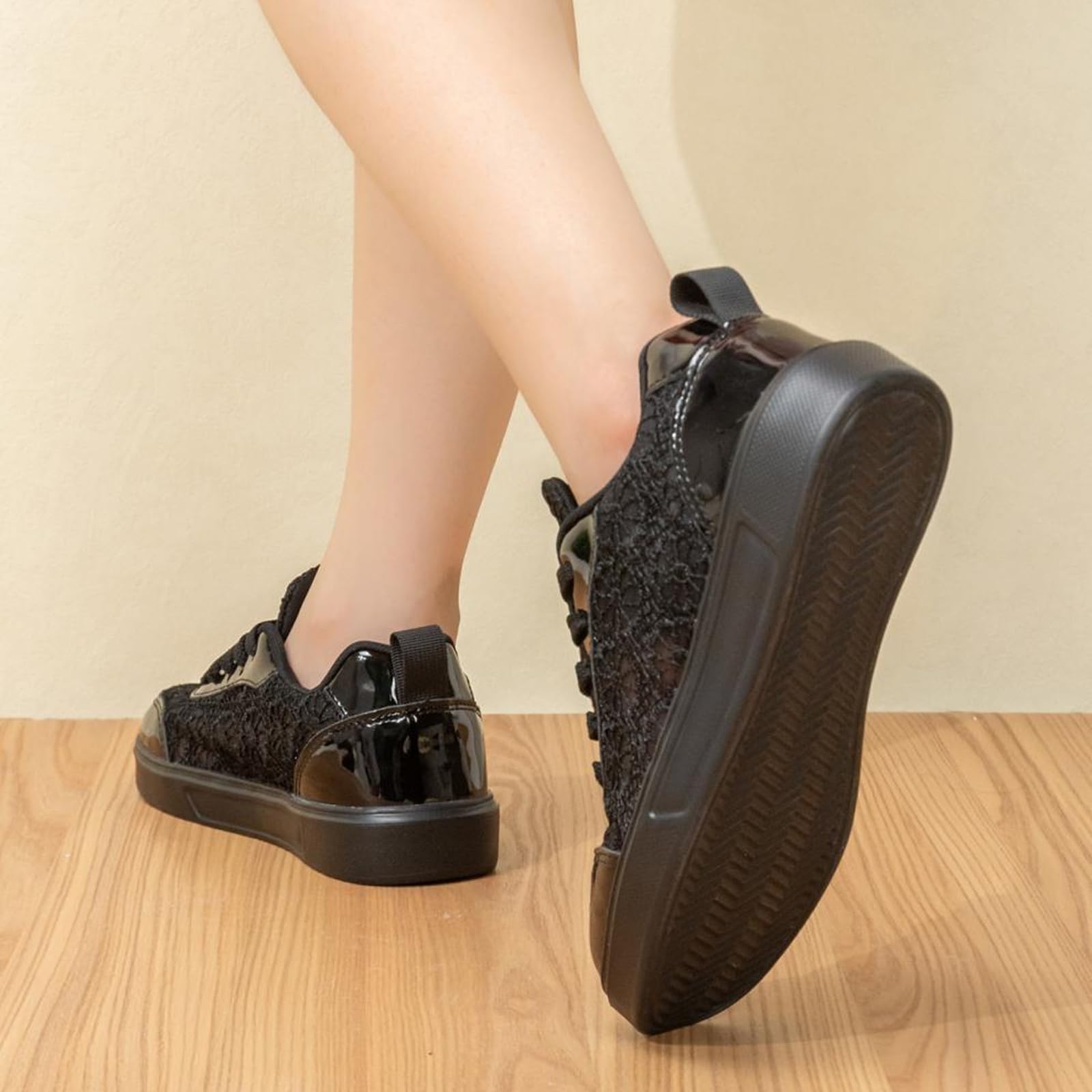 Atmungsaktive und leichte Damen-Sneaker mit Spitze, rutschfeste Sportschuhe, Sommer, bequeme weiche Sohle, Slip-On-Mesh-Orthopädische Walking-Sneaker