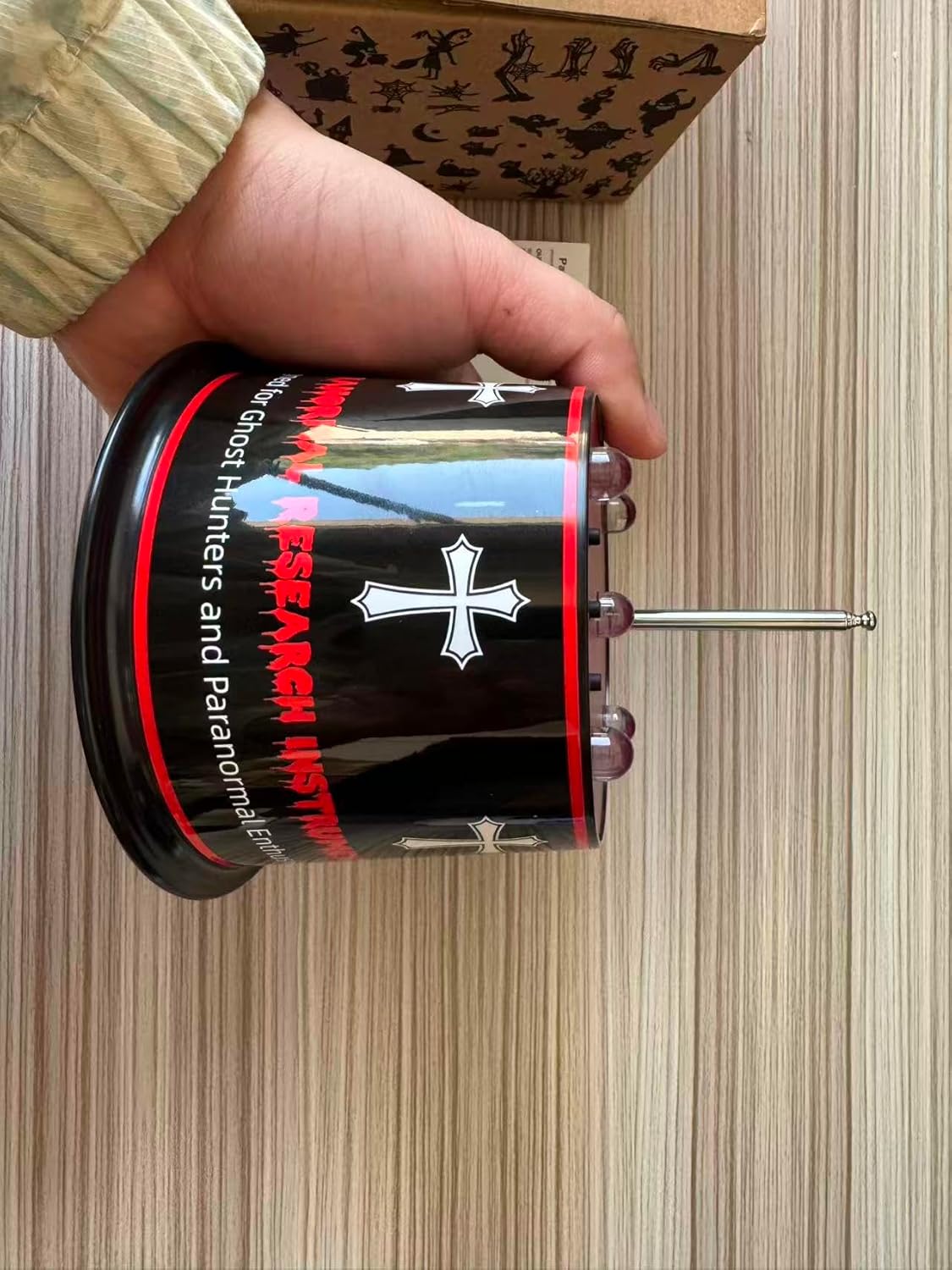 Ghost Hunting Equipment Kit – Advanced EMF & Cold Spot Detector for Paranormal Investigation, High-Sensitivity Auto-Calibrated Detector with Temperature Sensor, 9V Battery Included