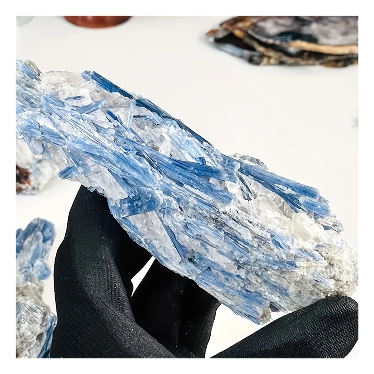 Cianita Azul cruda 180-250 g