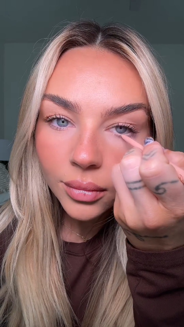 tarte viral must haves trio  rosy copper  makeup set with hydrating lip plumper gloss balm smudge-proof longwear mascara for volume amp length cruelty free