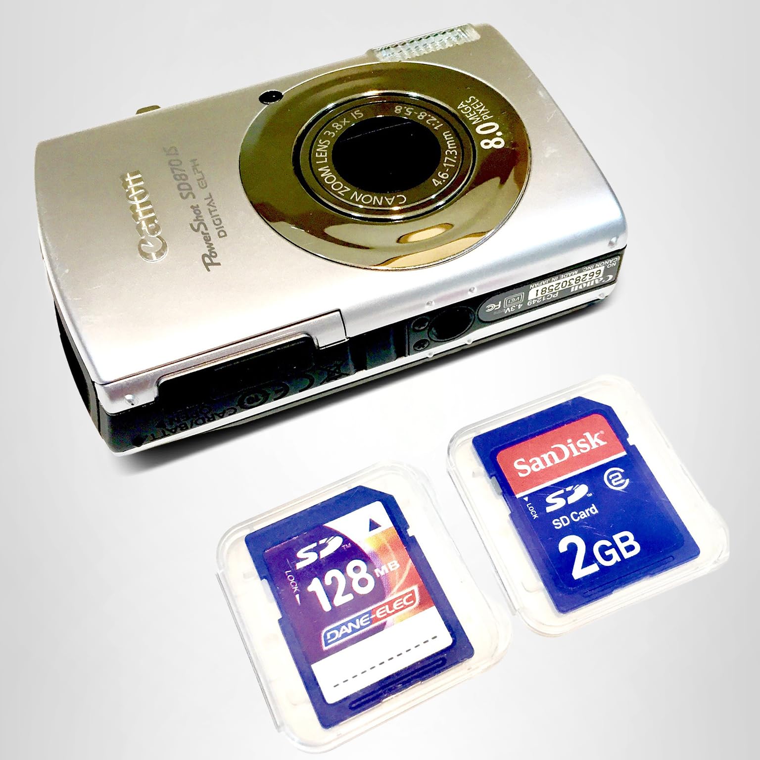 Amazon.com : Canon PowerShot SD870IS 8MP Digital Camera with 3.8x