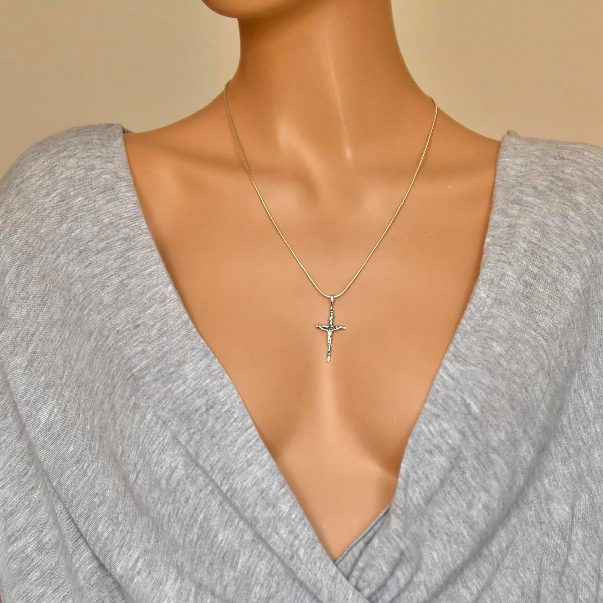 Cross Pendant Jesus Christ Crucifix Sterling Silver 925 Wood Textured Religious Unisex Jewelry - Image 5