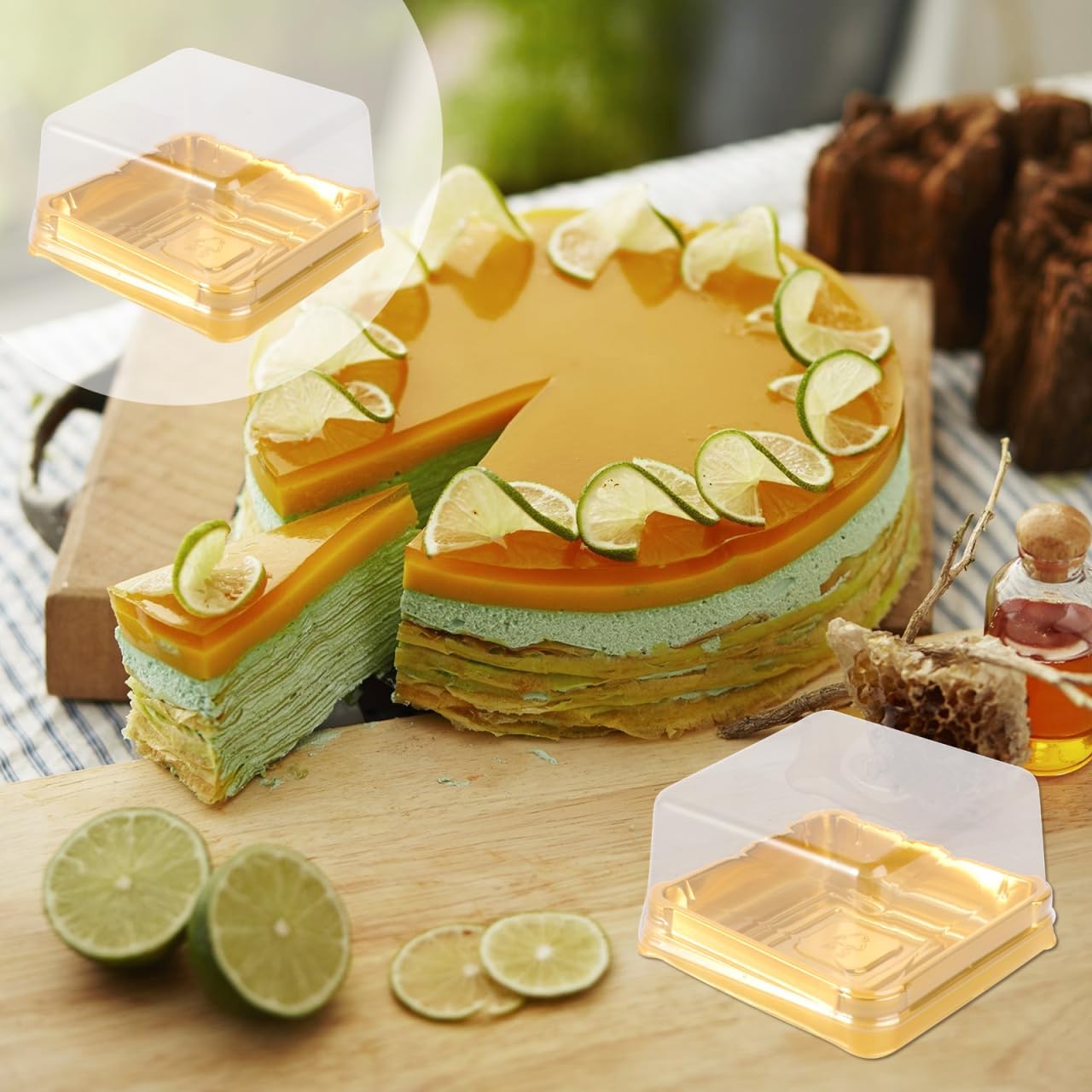 DOITOOL 150 Pack Single Clear Plastic Mooncake Box with Transparent Lids, Square Moon Cake Trays Mooncake Packaging Boxes, Muffins Dome Box Transparent Dessert Boxes (2.1x 2.1x1.5inch)