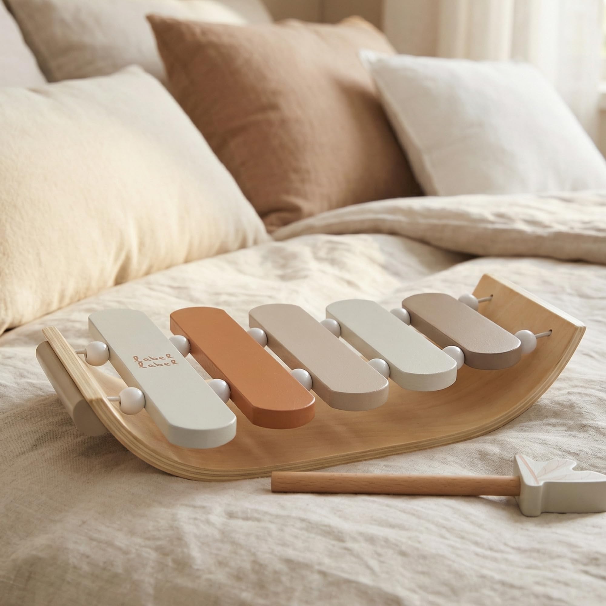 Etykieta – drewniany ksylofon – Nougat