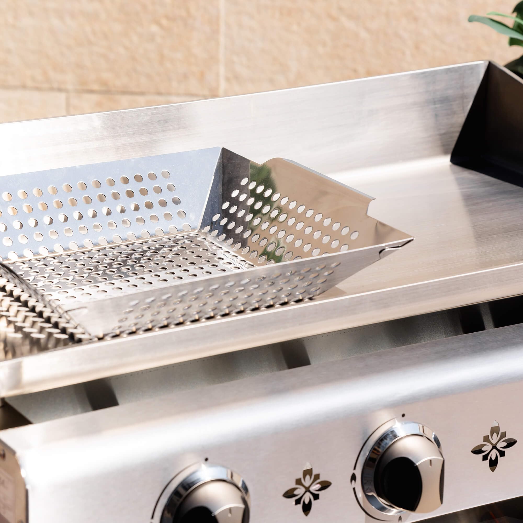 Verycook Panier de Cuisson en INOX INOX épais, très résistant Parfait pour Les poêlées de légume ou Les Fruits de mer Poignée en INOX pour Le déplacer Facilement