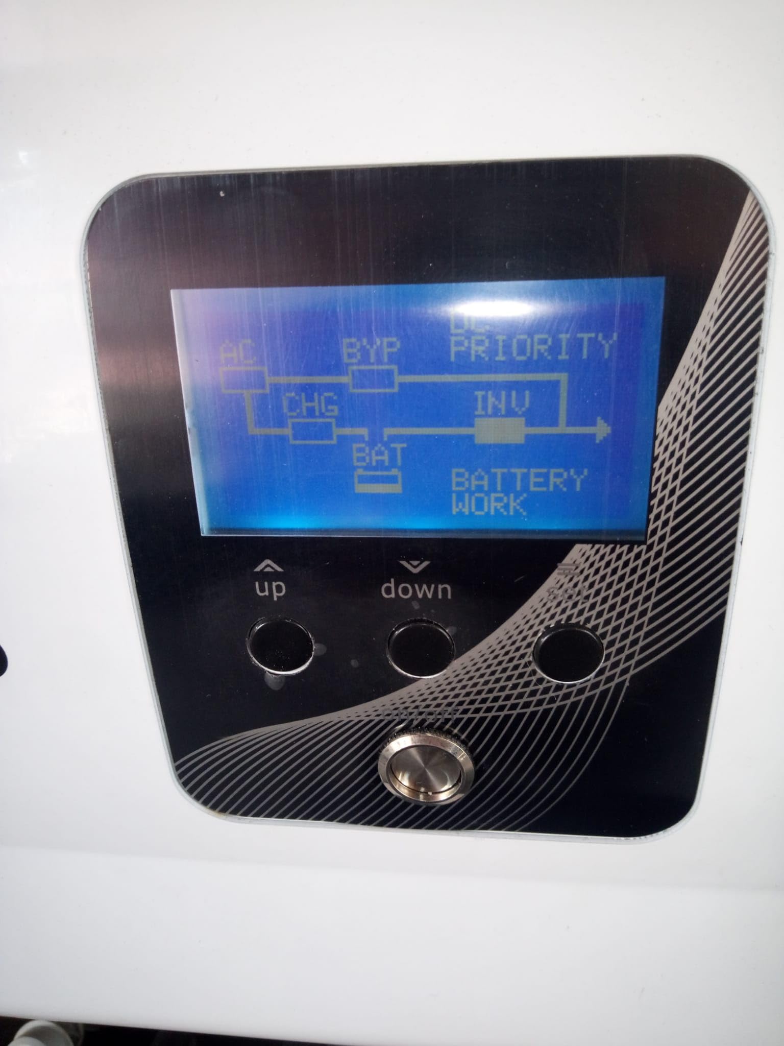 3000W Reiner Sinus Solar Hybrid Wechselrichter 24VDC auf 230VAC Solarregler