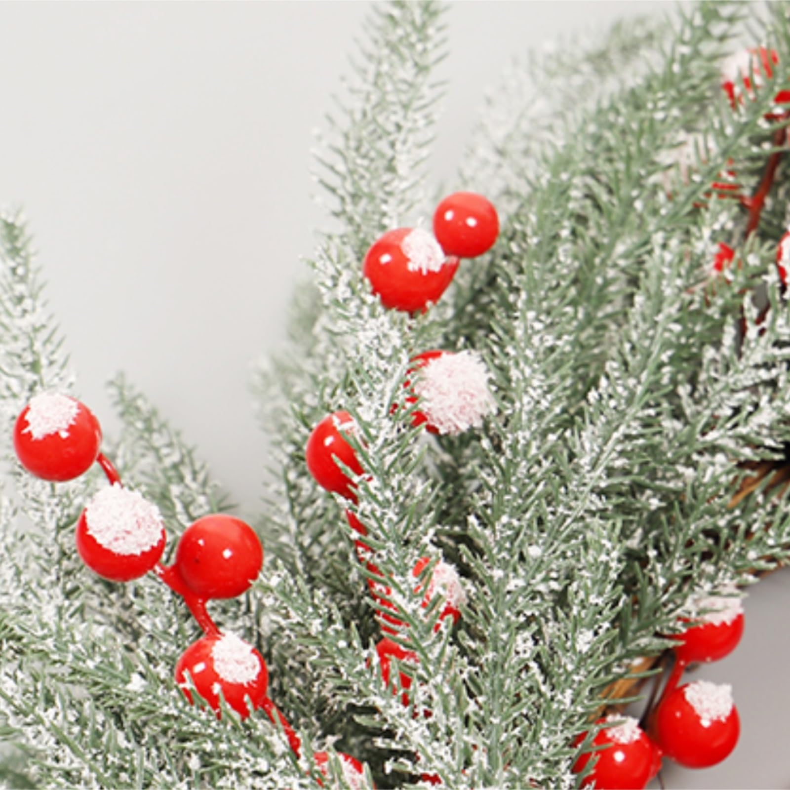 Winterkranz Dekokranz Weihnachtskranz Mit Roten Beeren Und Schleife for Drinnen Und Draußen, Tisch, Kamin, Veranda Adventskranz Christbaumschmuck