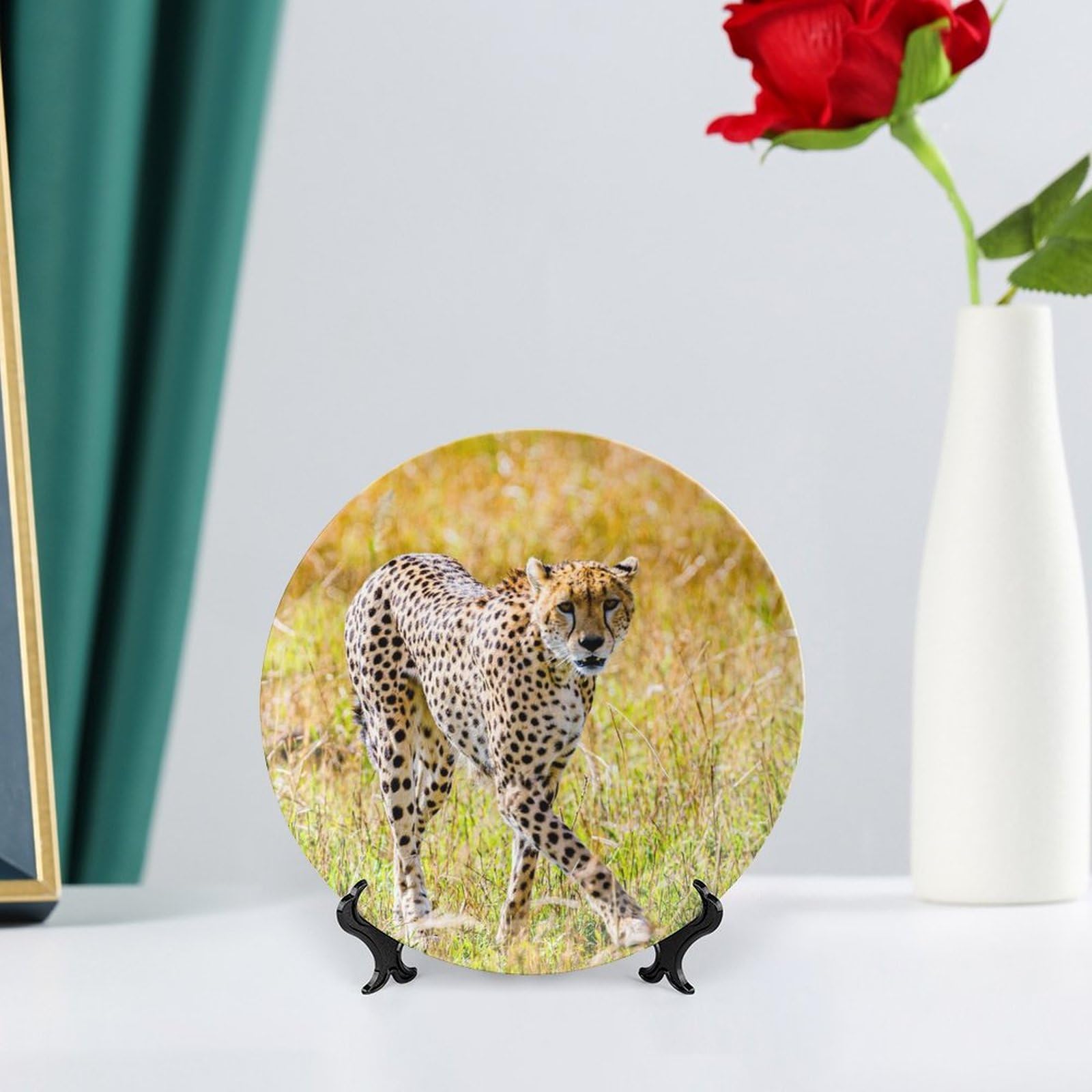 Amazon.com: Cheetah Wildlife Decorative Hanging Plate Home Decor Accent  Souvenir Wall Art Ceramic Household Plates with Display Stand Wedding  Collection Plate Dinner Dish Animal Lover Gift 6" : Home & Kitchen