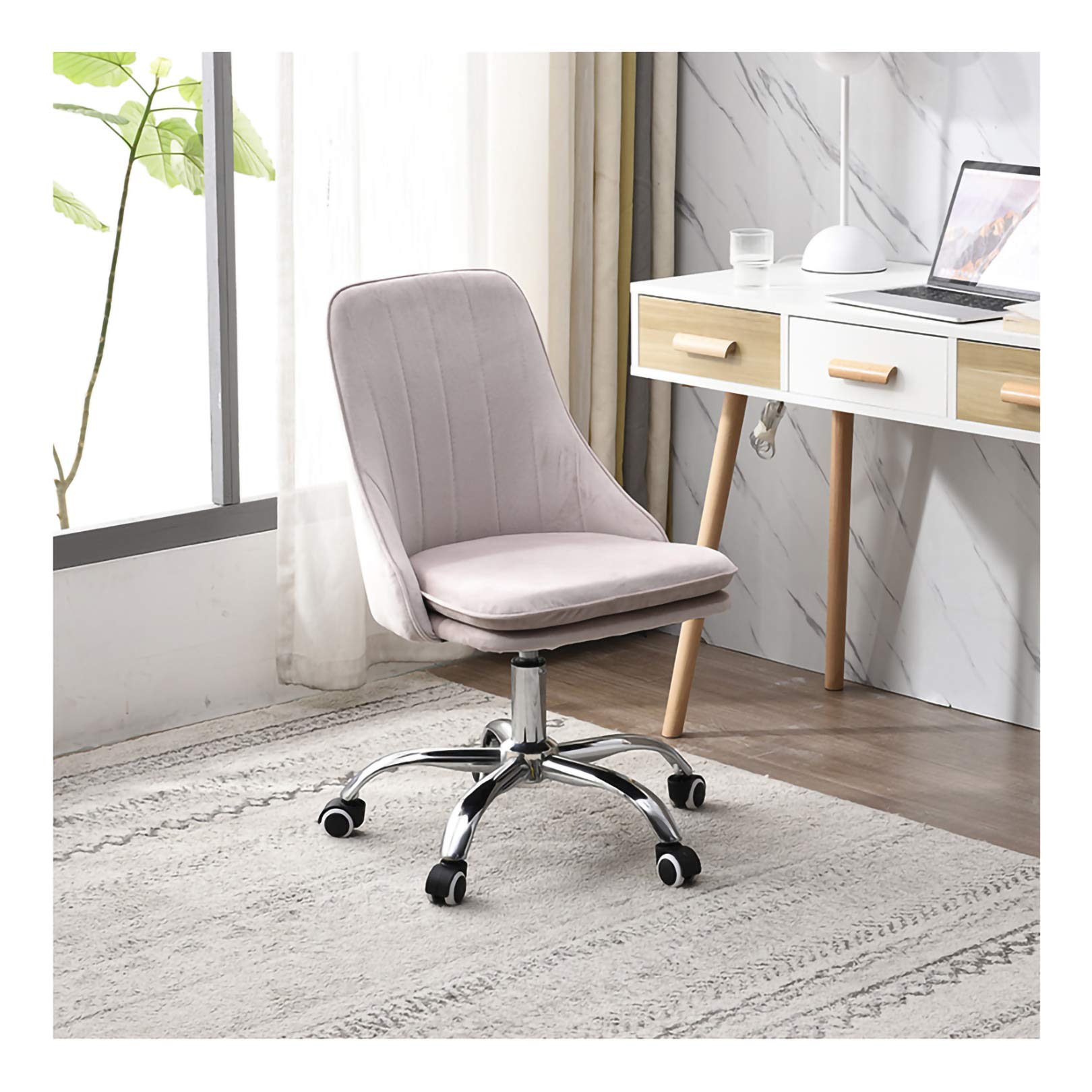 Chaise de bureau d'ordinateur réglable pour un espace de télétravail moderne